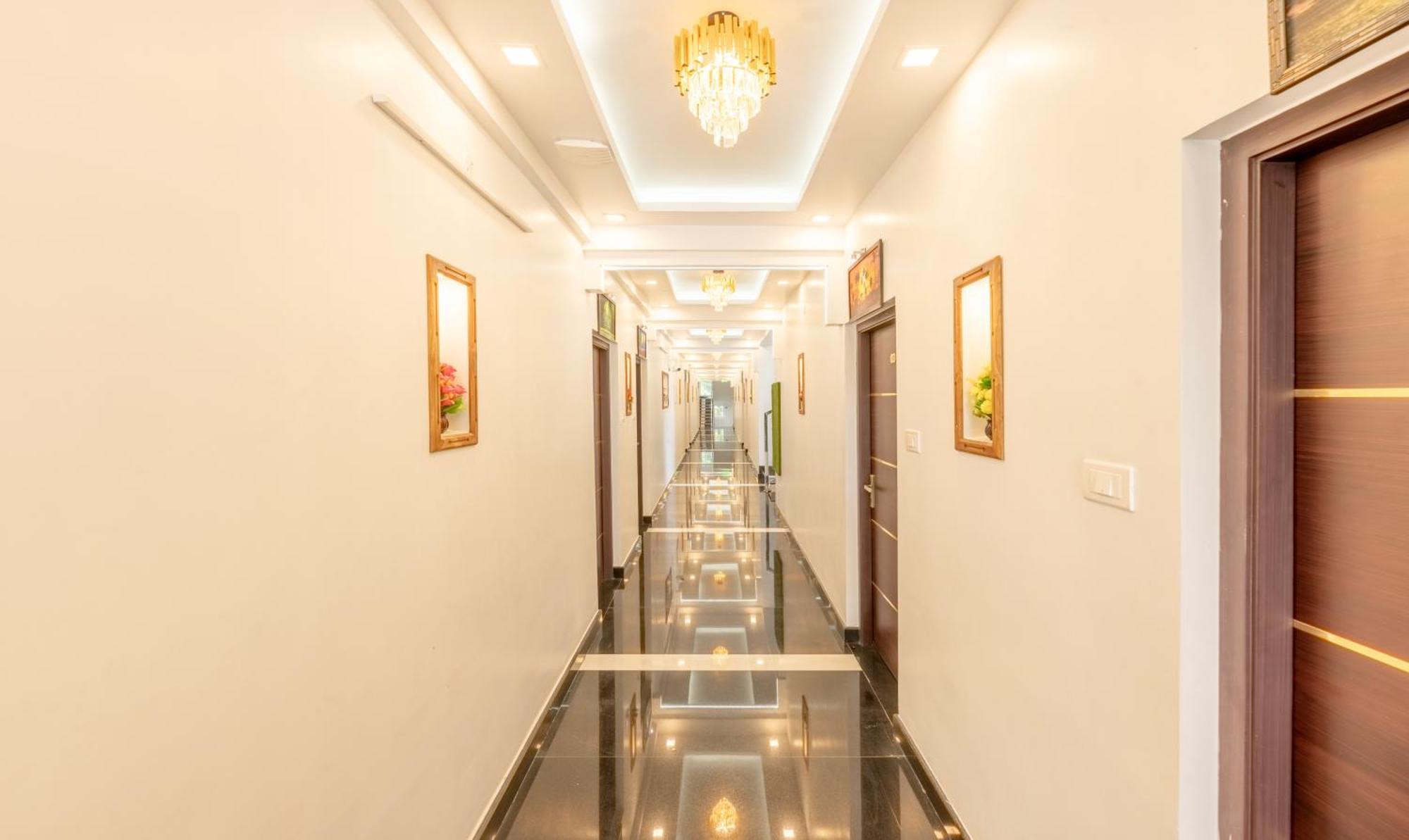 Treebo Premium Cochin Airport, 5 Min From Cochin Airport Hotel Kochi Eksteriør billede