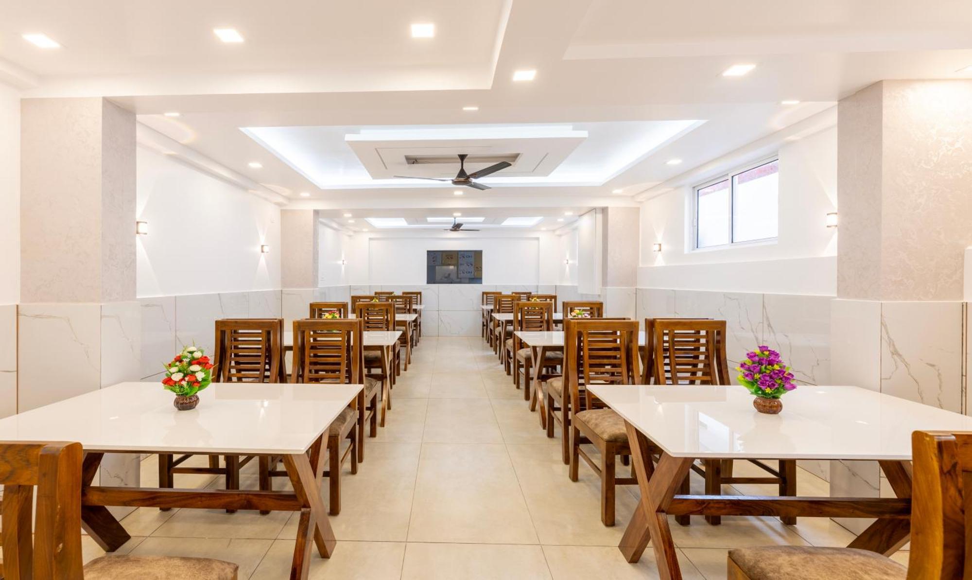 Treebo Premium Cochin Airport, 5 Min From Cochin Airport Hotel Kochi Eksteriør billede